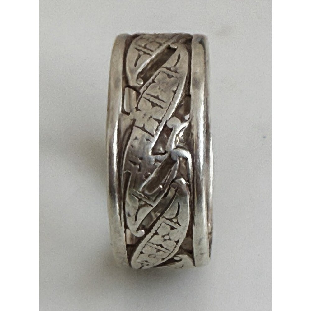Vintage 50's Uncus Sterling Silver  Cut out Floral Band Ring Size 7.5 - Picture 3 of 10